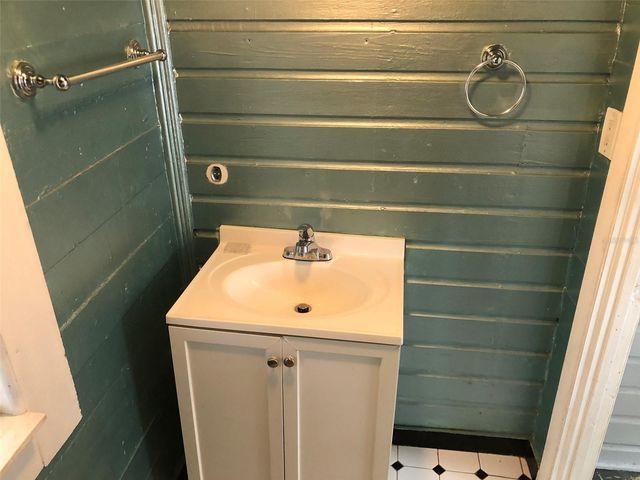 310 W GENESEE STREET, Tampa, FL 33603