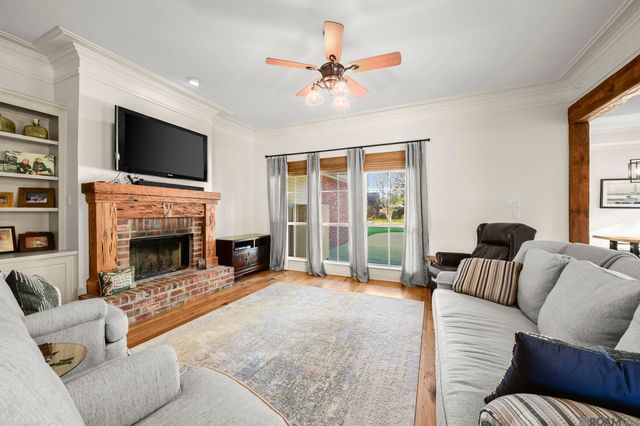 12829 Stutgart Ave, Baton Rouge, LA 70816