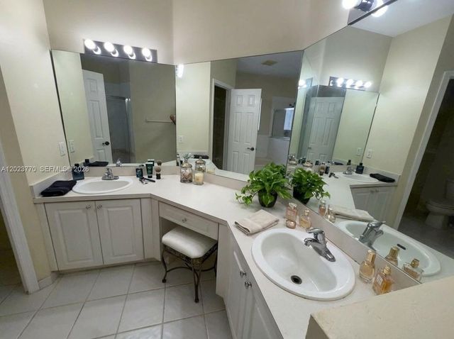 2363 SE 19th St, Homestead, FL 33035