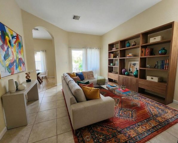 2363 SE 19th St, Homestead, FL 33035