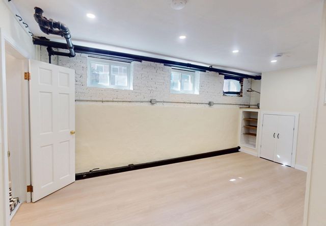 5 Spofford Rd 17, Boston, MA 02134