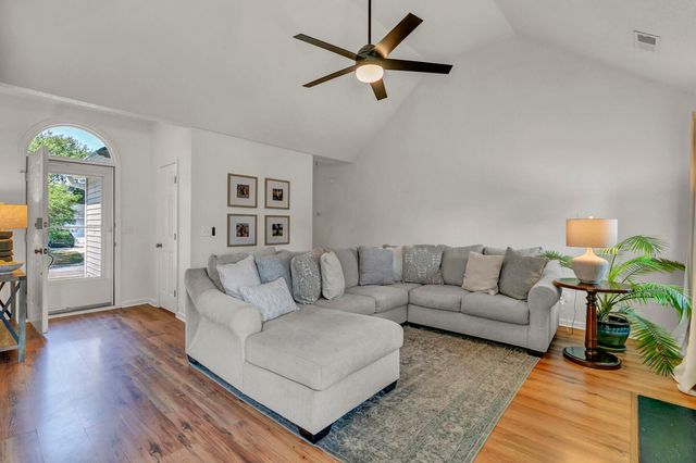 430 Planters Trace Drive, Charleston, SC 29412