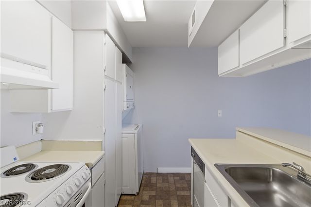 2221 West Bonanza Road 28, Las Vegas, NV 89106