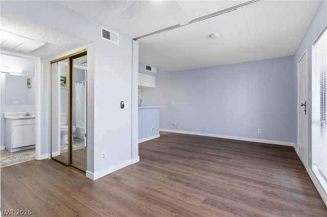 2221 West Bonanza Road 28, Las Vegas, NV 89106
