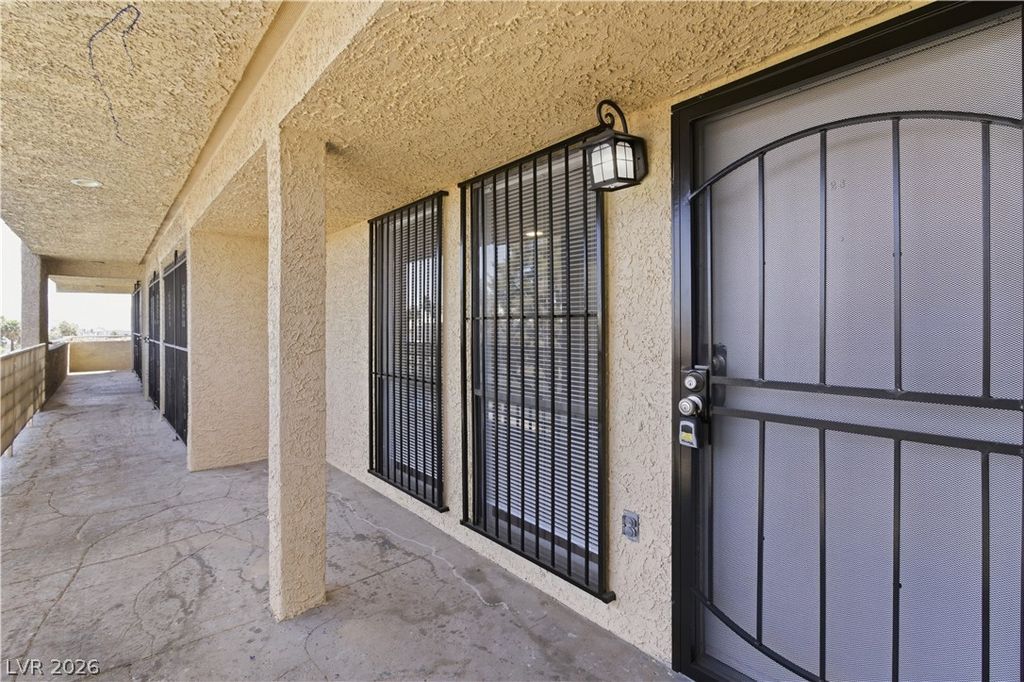2221 West Bonanza Road 28, Las Vegas, NV 89106
