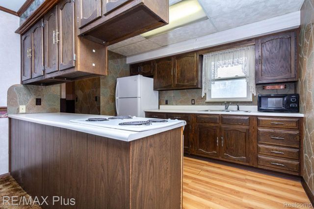 3350 N Belsay Road E, Genesee Charter Township, MI 48506