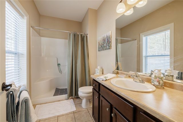 5540 Lakewood Trail, South Bristol, NY 14424