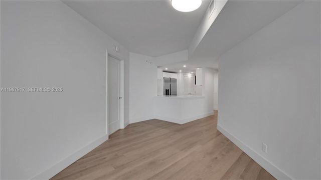 555 NE 34th St 2307, Miami, FL 33137