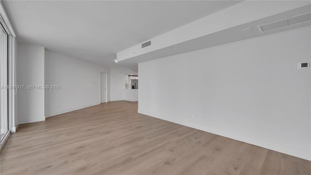 555 NE 34th St 2307, Miami, FL 33137