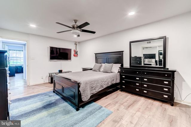 6012 WESTCHESTER PARK DR #101, College Park, MD 20740