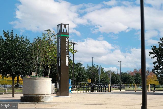 6012 WESTCHESTER PARK DR #101, College Park, MD 20740