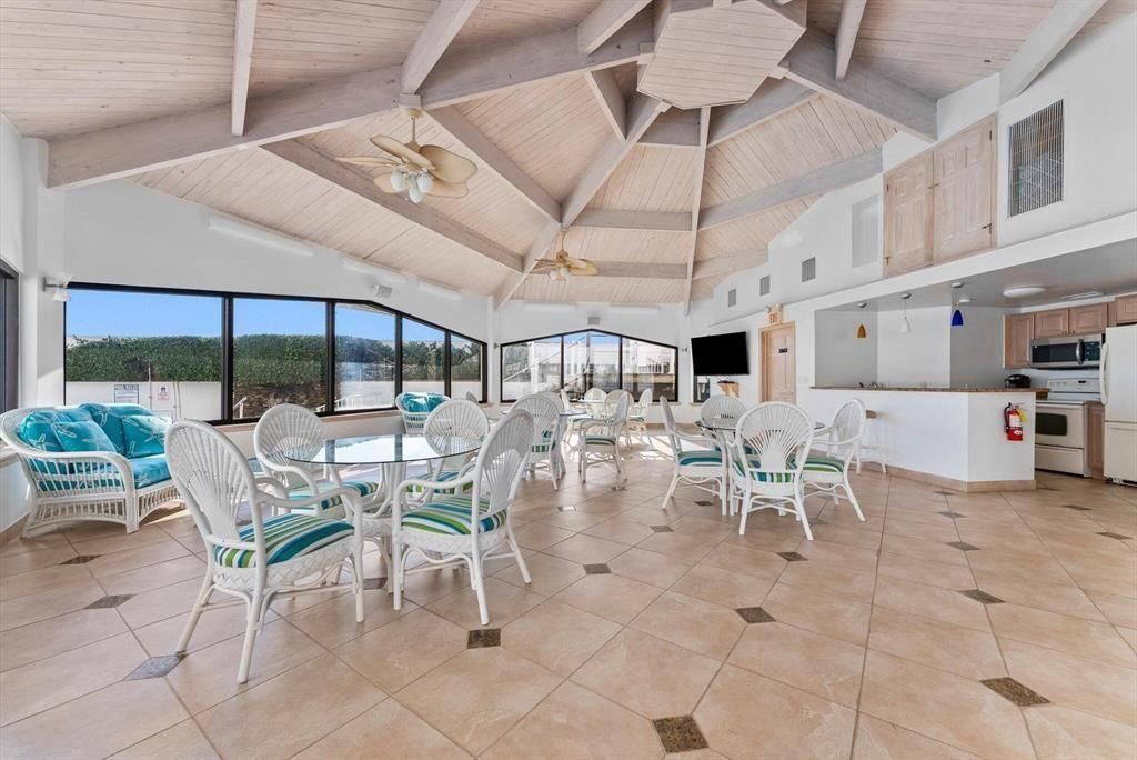 Image 25 of property listing at Address unavailable.