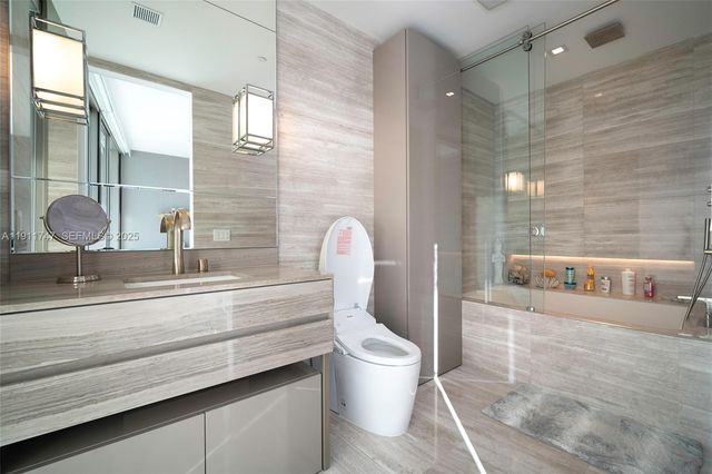 18975 Collins Avenue 1705, Sunny Isles Beach, FL 33160