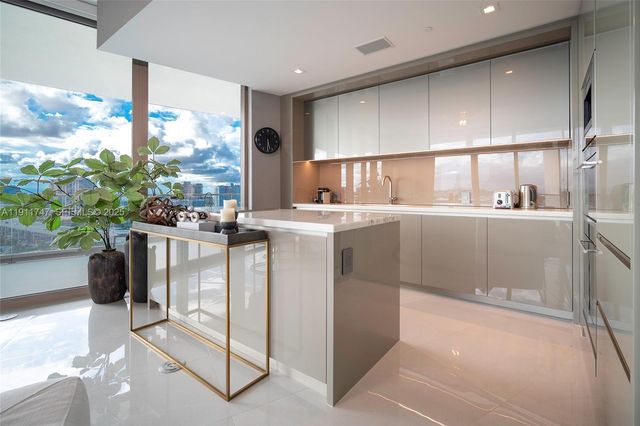 18975 Collins Avenue 1705, Sunny Isles Beach, FL 33160