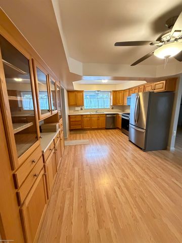 36718 Clifford Drive, Sterling Heights, MI 48312