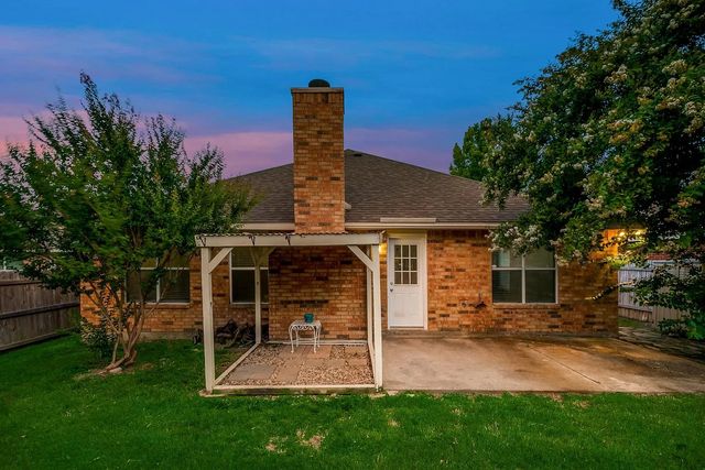 4403 New Meadow Drive, Mansfield, TX 76063