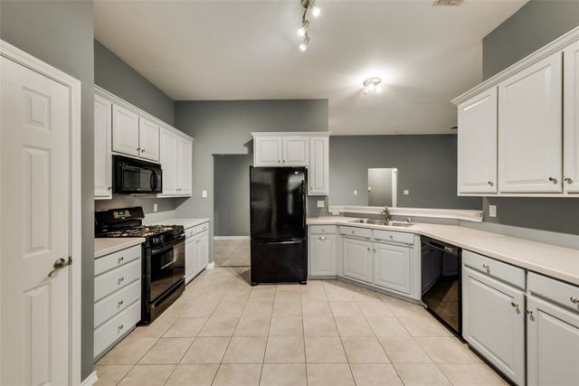 4403 New Meadow Drive, Mansfield, TX 76063