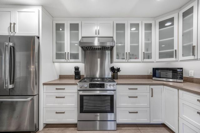 6760 N Haslam Avenue, Fresno, CA 93711