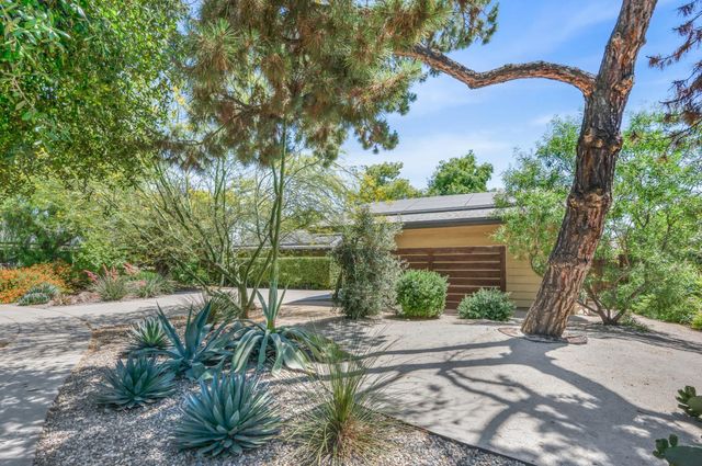 6760 N Haslam Avenue, Fresno, CA 93711