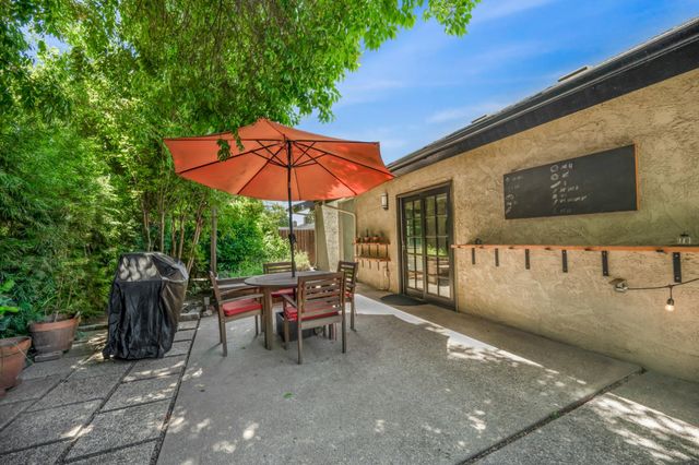 6760 N Haslam Avenue, Fresno, CA 93711