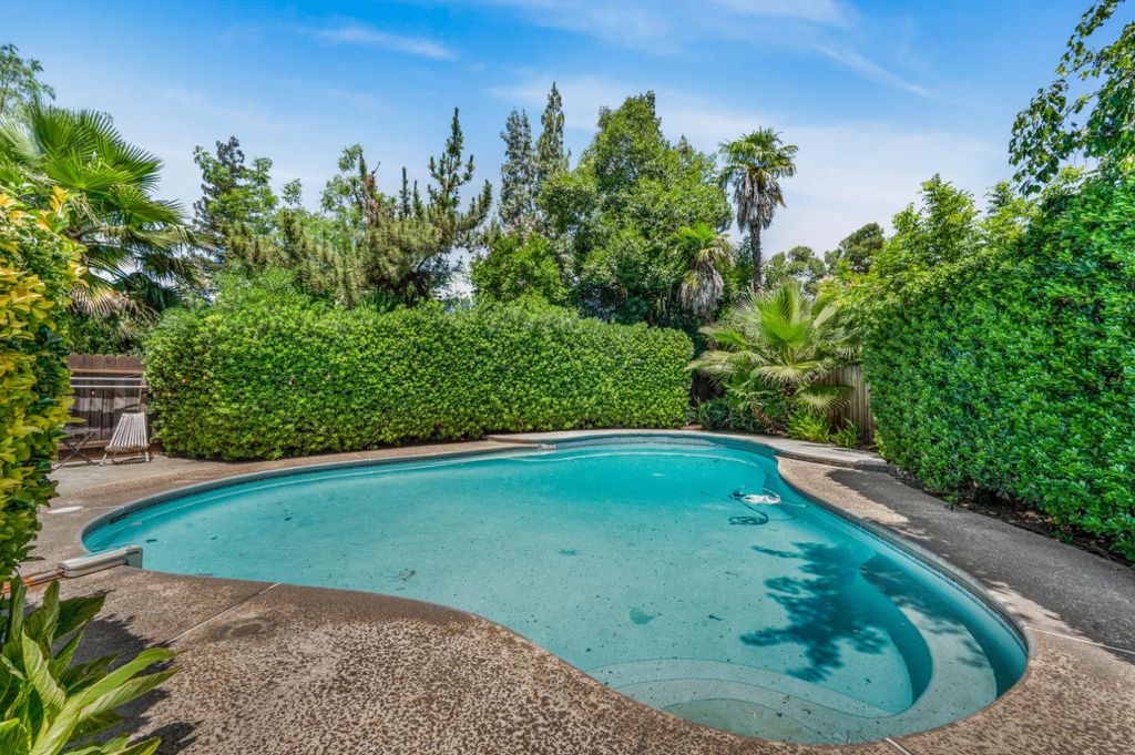 Image 41 of property listing at 6760 N Haslam Avenue, Fresno, CA 93711