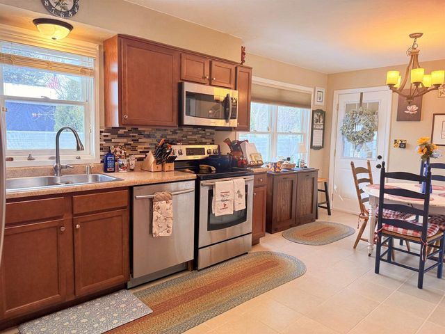 636 ELIZABETH STREET, Menasha, WI 54952