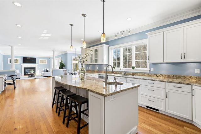 4 Whittier Rd, Lexington, MA 02420