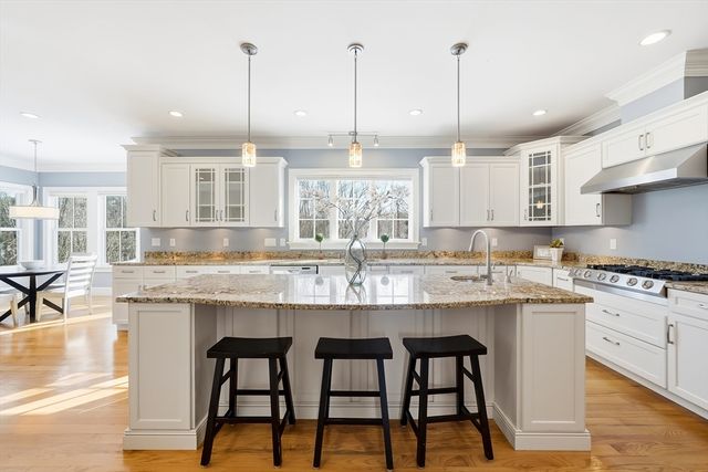 4 Whittier Rd, Lexington, MA 02420