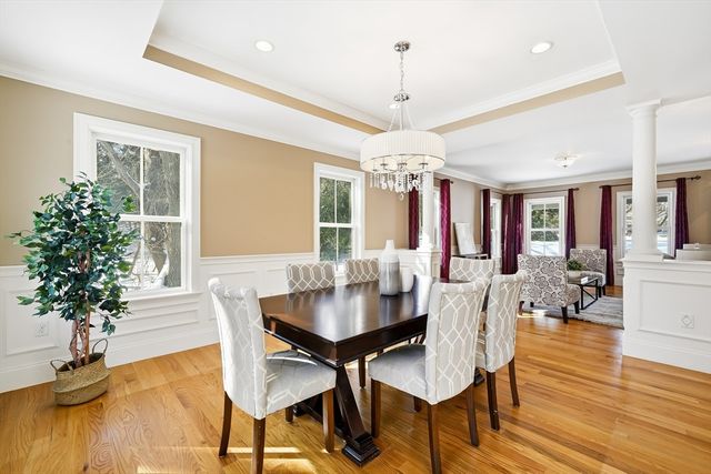 4 Whittier Rd, Lexington, MA 02420