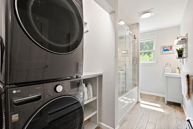 40 Ray Rd, Wrentham, MA 02093