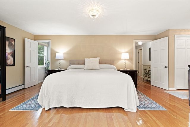 40 Ray Rd, Wrentham, MA 02093