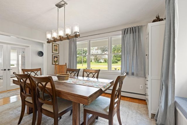 40 Ray Rd, Wrentham, MA 02093
