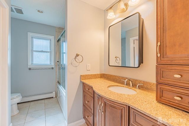 927 Wood Avenue, Edison, NJ 08820