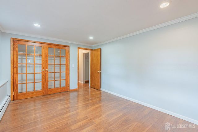 927 Wood Avenue, Edison, NJ 08820