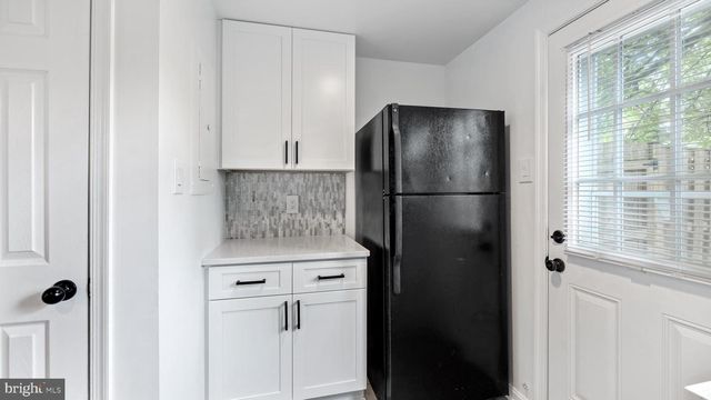 4389 PEMBROOK VILLAGE DR #83, Alexandria, VA 22309