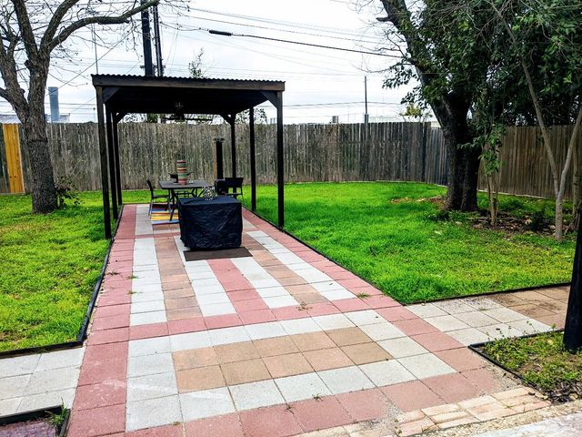 3209 Barton View DR A, Austin, TX 78735