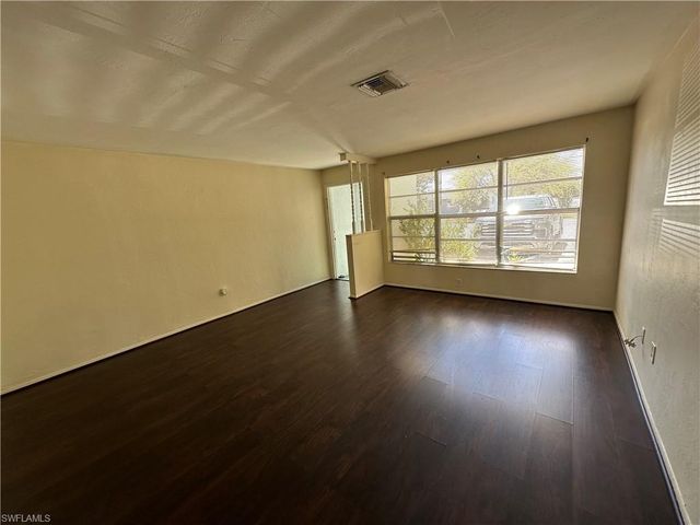 7209 Barragan RD, Fort Myers, FL 33967