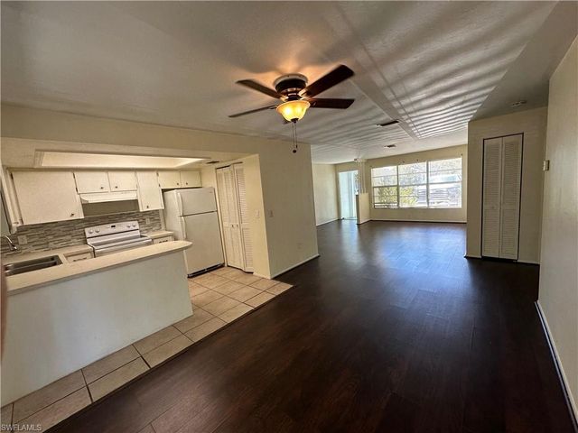 7209 Barragan RD, Fort Myers, FL 33967