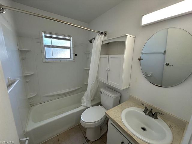 7209 Barragan RD, Fort Myers, FL 33967