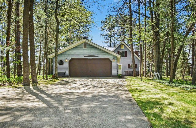 1040 Forest Road, Harrison, MI 48625