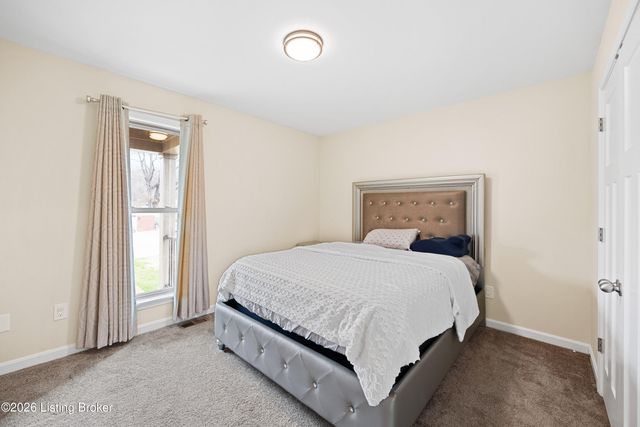 3402 Westhill Cir, Louisville, KY 40214