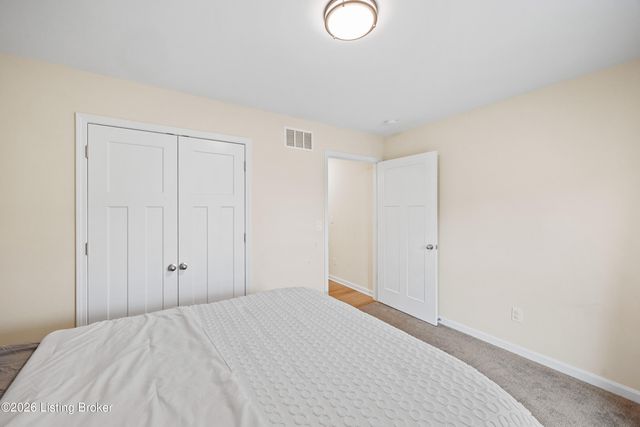 3402 Westhill Cir, Louisville, KY 40214