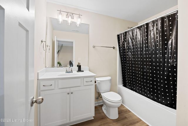3402 Westhill Cir, Louisville, KY 40214