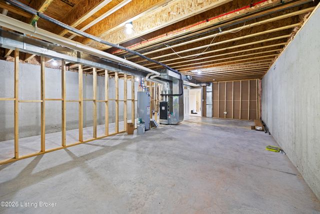 3402 Westhill Cir, Louisville, KY 40214