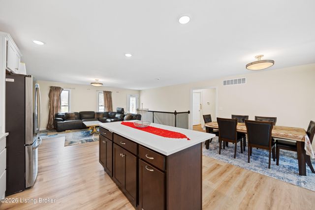 3402 Westhill Cir, Louisville, KY 40214