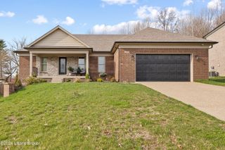 3402 Westhill Cir, Louisville, KY 40214