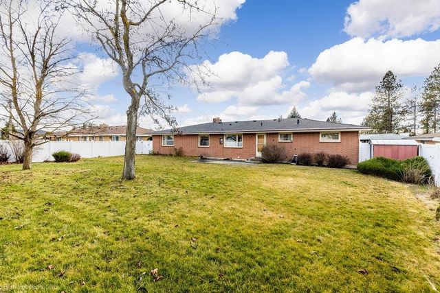 5914 N Fleming St, Spokane, WA 99205