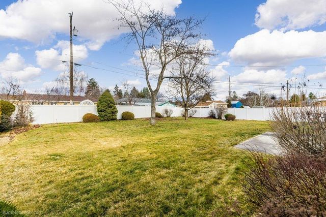 5914 N Fleming St, Spokane, WA 99205