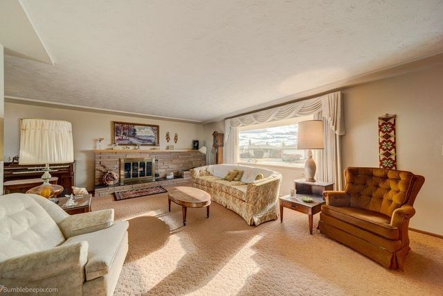 5914 N Fleming St, Spokane, WA 99205