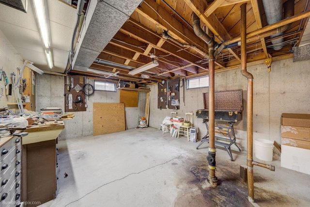 5914 N Fleming St, Spokane, WA 99205